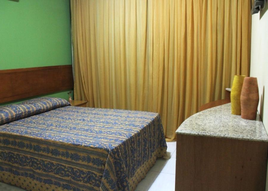 Gitana Inn